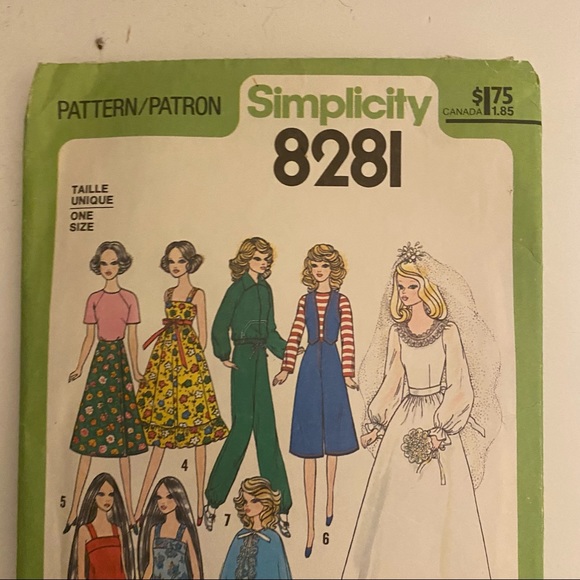 Simplicity Doll Clothing Vintage 70s Sewing Pattern 8281 - Picture 2 of 11